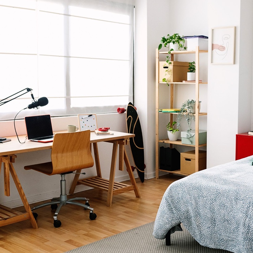Дизайн спальни и кабинета в одной комнате: как совместить уют и функциональность