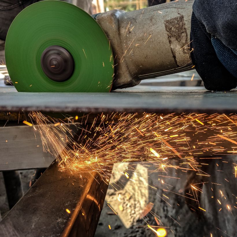 Как правильно резать керамогранит