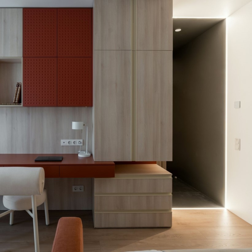 Интерьер узкой прихожей: практические советы и идеи для длинного коридора