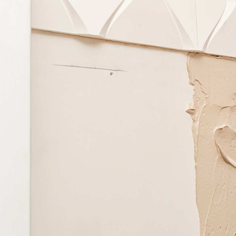 Можно ли клеить плитку на гипсовую штукатурку