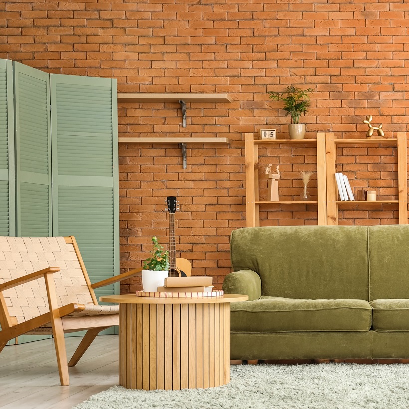 Зеленый диван в интерьере: как выбрать оттенок и сочетать с отделкой