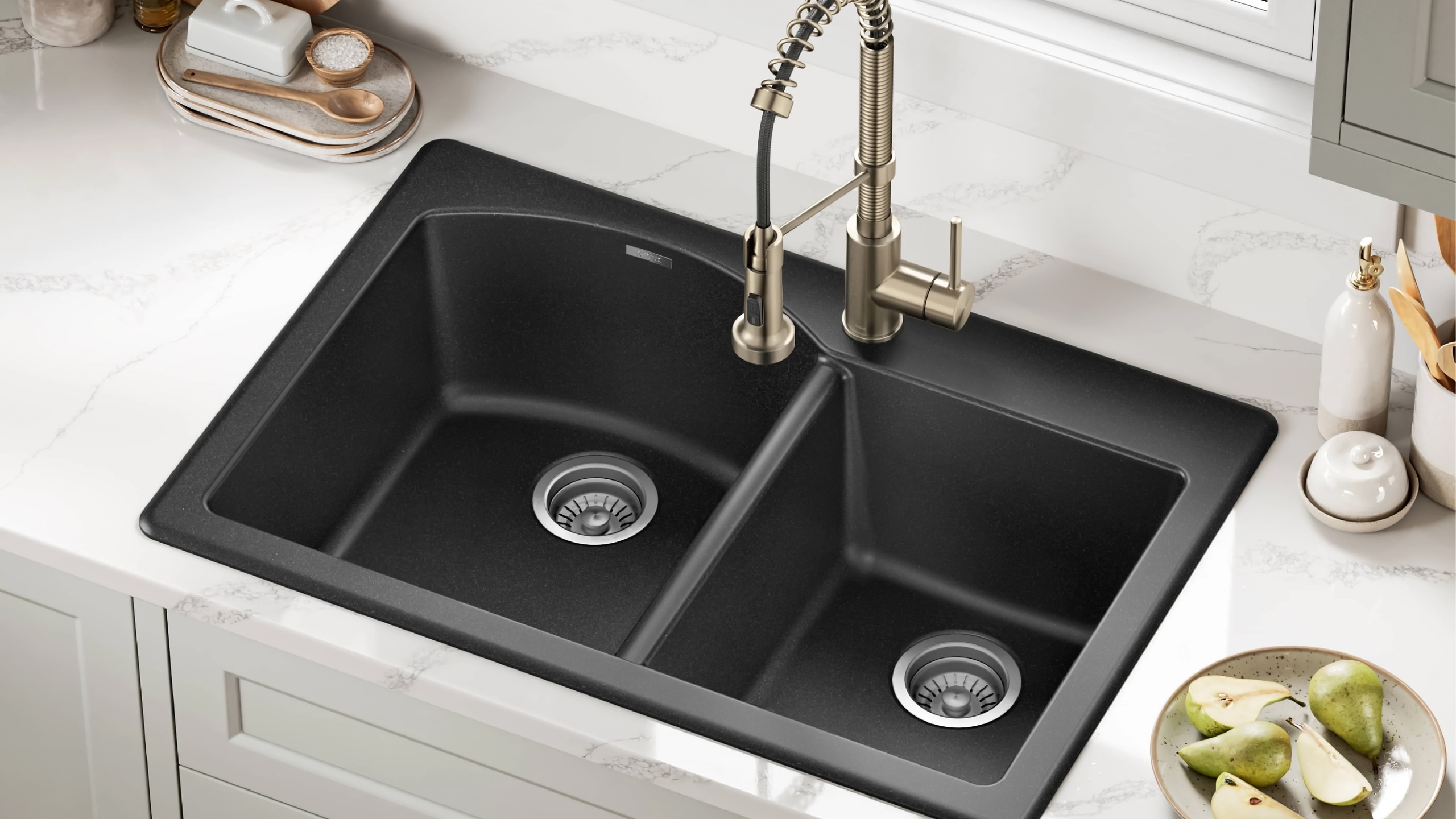 Дизайн бело-черных кухонь: идеи и реальные примеры интерьеров